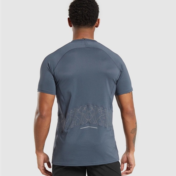 Gymshark Men's Speed Tee Shirt Titanium Blue XL Running Training Gym Lightweight - Picture 2 of 6